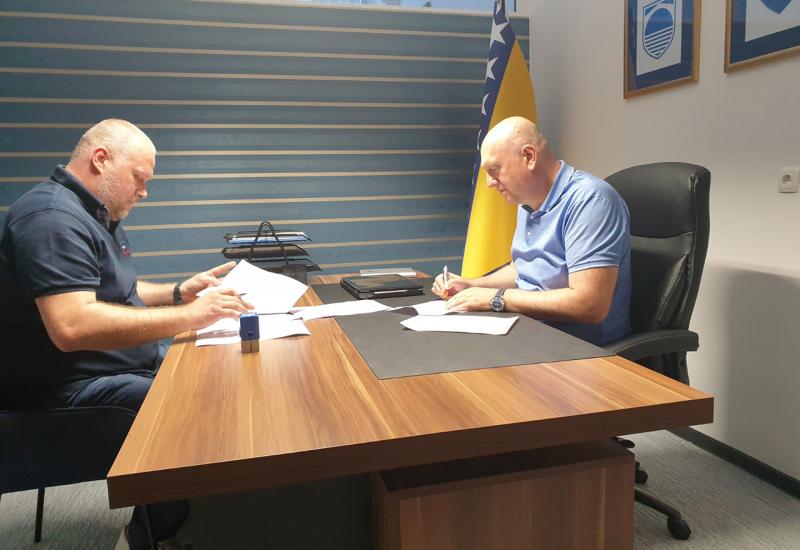 Potpisan sporazum o dodjeli financijskih sredstava za pripreme ženske košarkaške reprezentacije BiH - Ženska košarkaška reprezentacija stiže na pripreme u Mostar